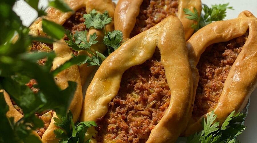 Creating a Memorable Wedding with Traditional Turkish Cuisine in Redhill | The Flavor Alchemy